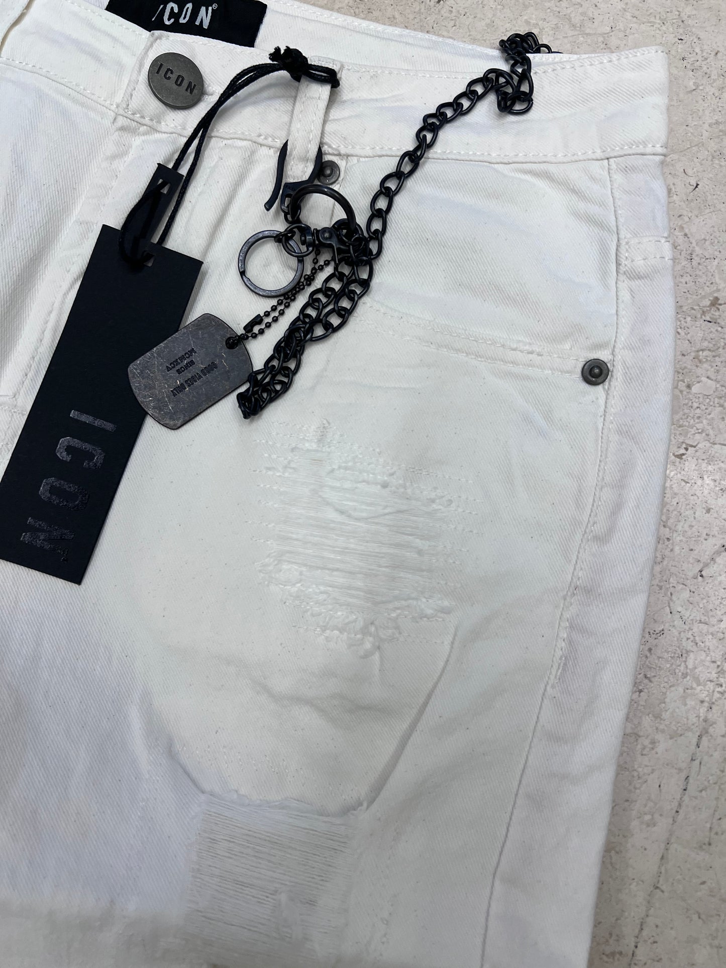 BERMUDA DENIM