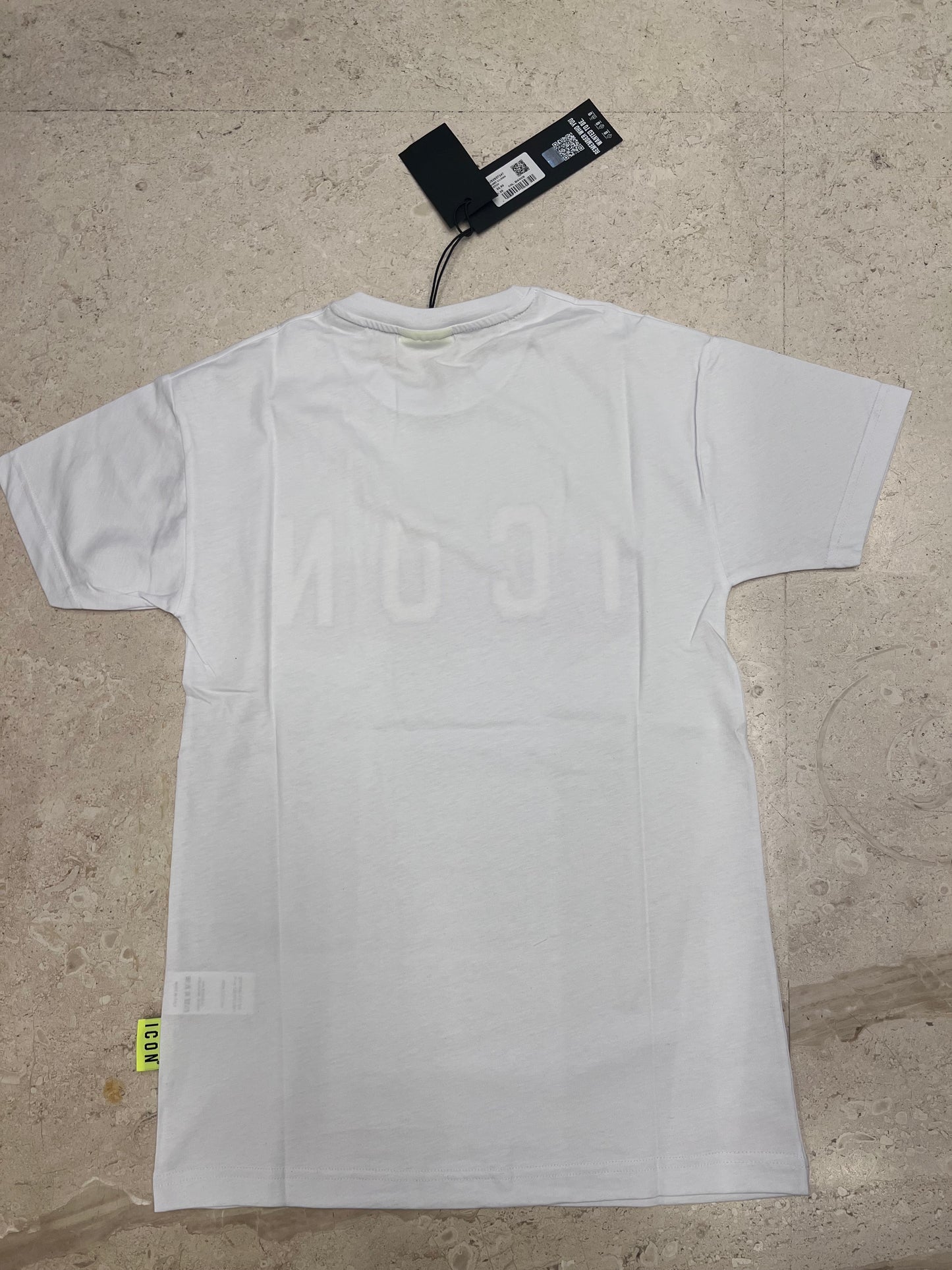 T-shirt manica corta