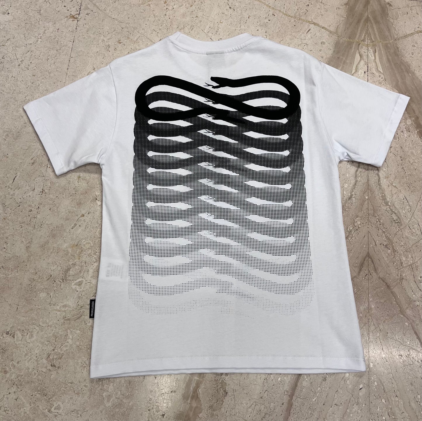 T-SHIRT MANICA CORTA